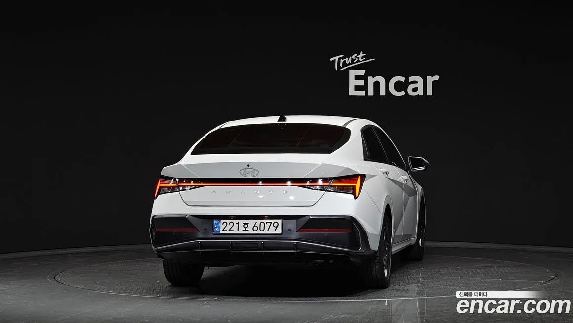 Hyundai AVANTE — фото 4