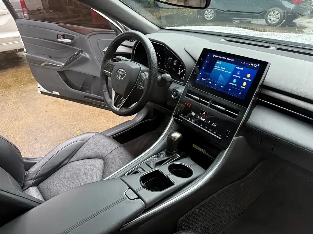 Toyota Avalon 2022 из CN, фото 9