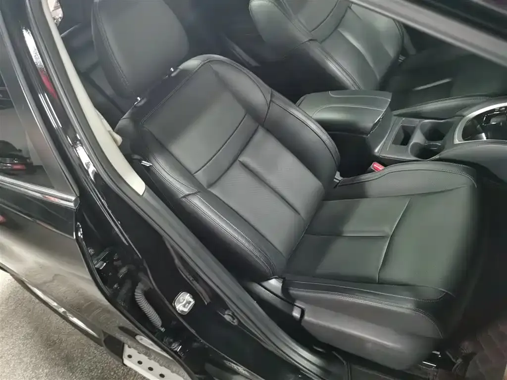 Nissan X-Trail 2021 из CN, фото 4