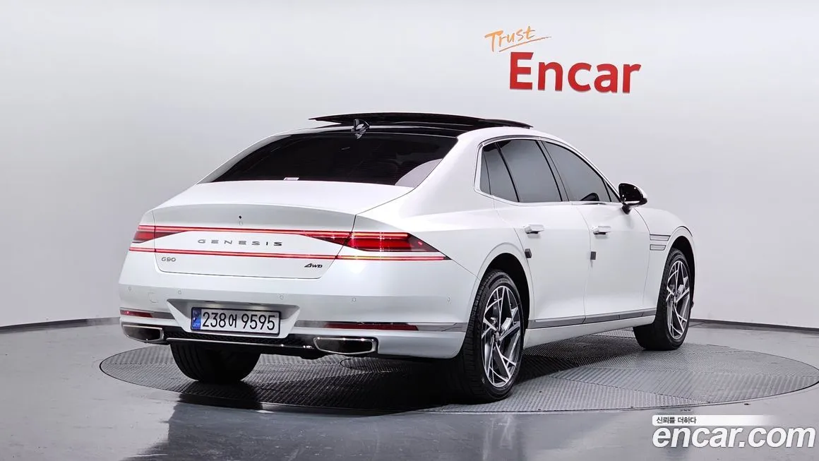 Genesis G90 2022 из KR, фото 2