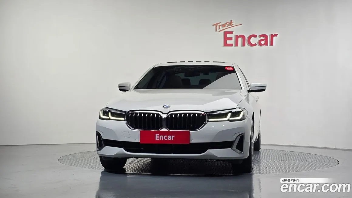 BMW 5-Series 2021 из KR, фото 3