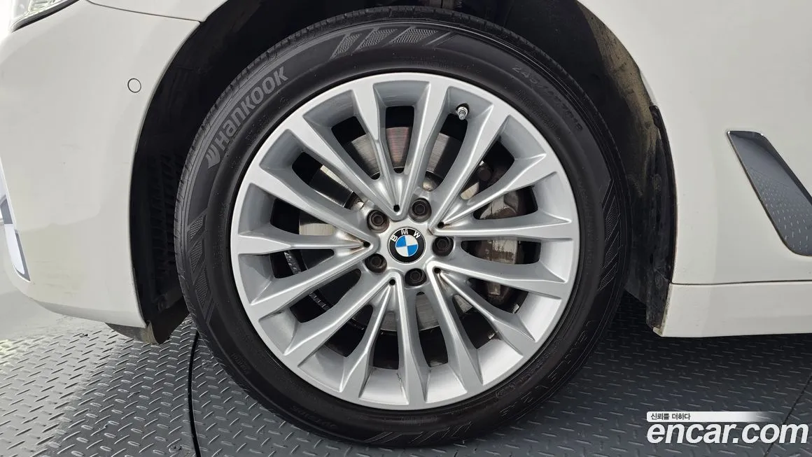 BMW 5-Series 2021 из KR, фото 5