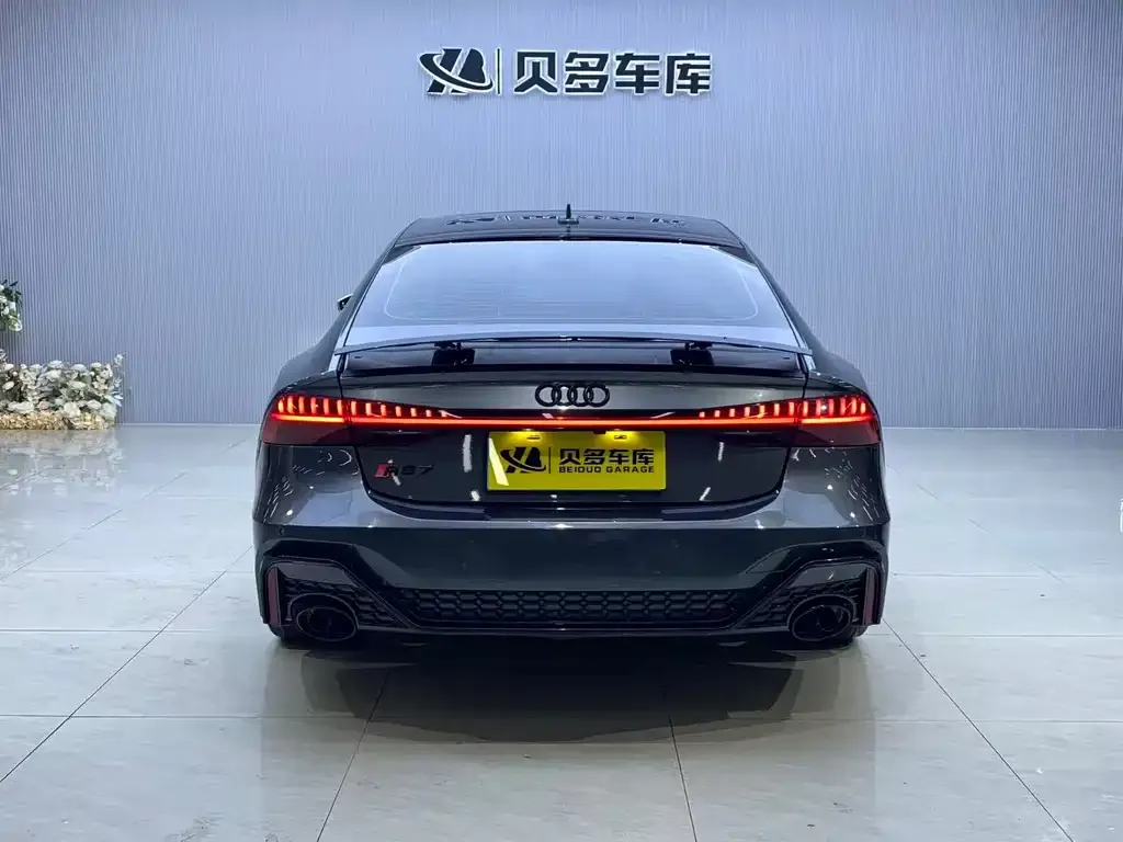 Audi A7 2021 из CN, фото 4