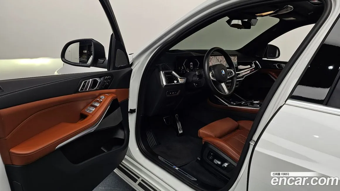 BMW X7 2024 из KR, фото 10