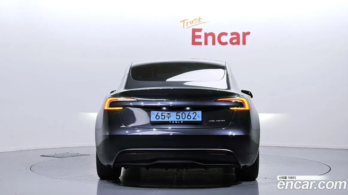 Tesla Model 3 2025 из KR, фото 4