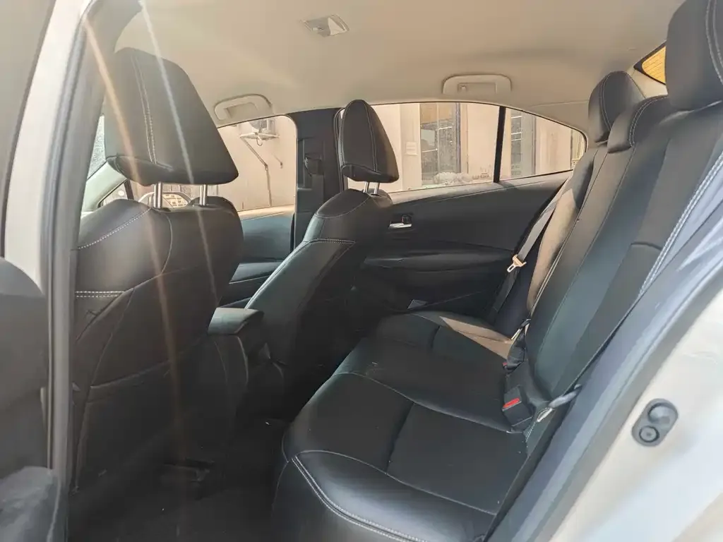 Toyota Corolla 2023 из CN, фото 6