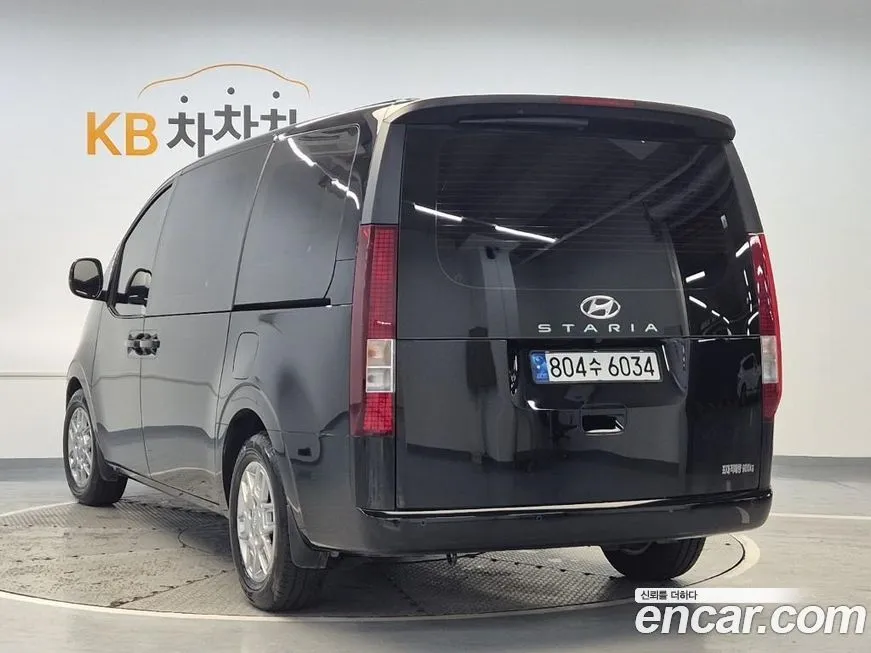 Hyundai Staria 2023 из KR, фото 4