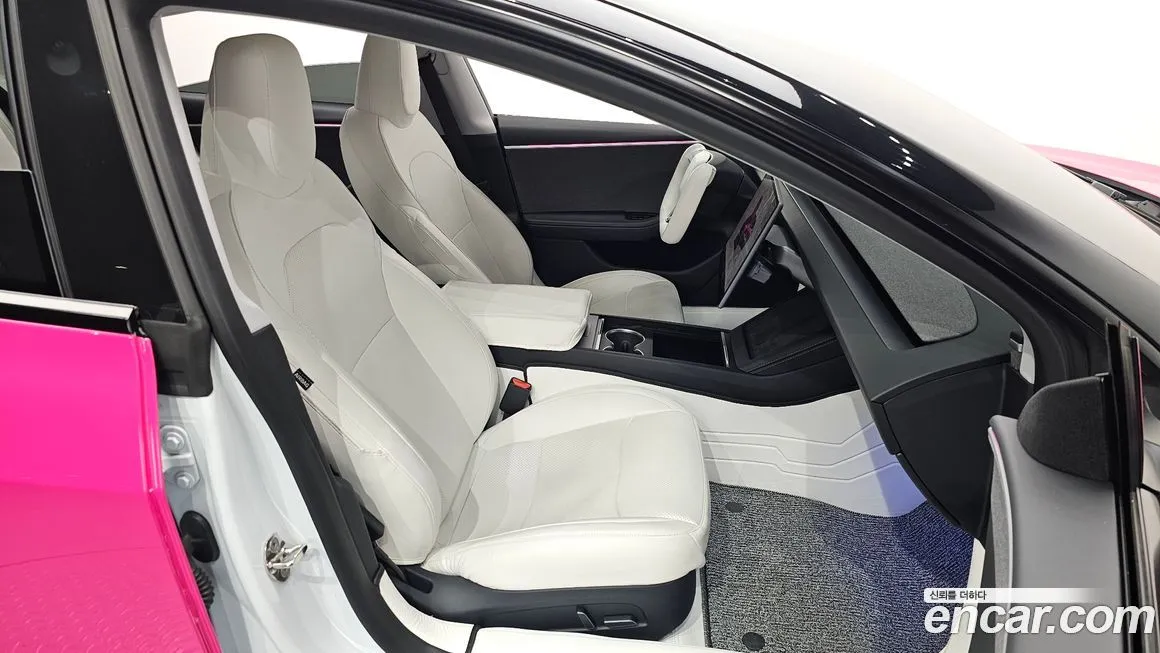 Tesla Model 3 2024 из KR, фото 9