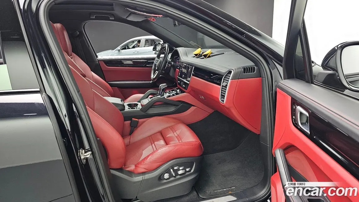 Porsche Cayenne 2021 из KR, фото 10