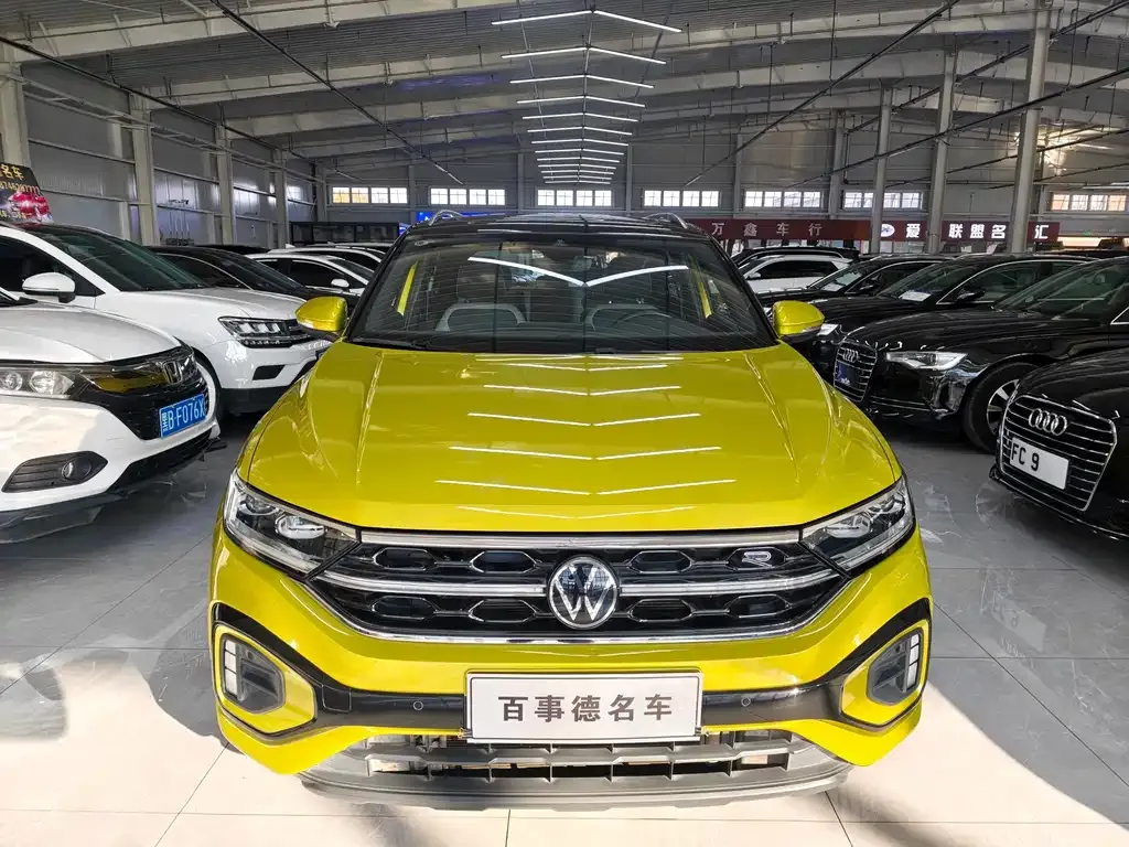 Volkswagen T-Roc 2023 из CN, фото 2