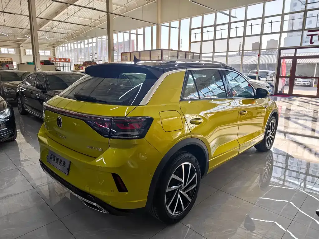 Volkswagen T-Roc 2023 из CN, фото 7
