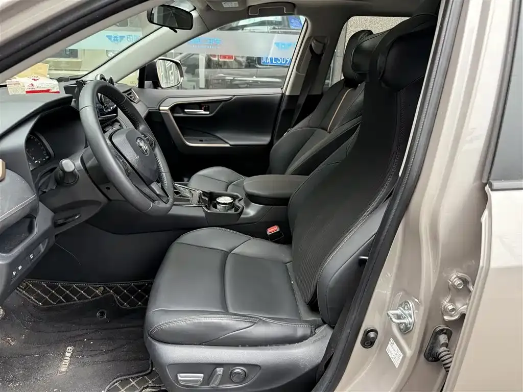 Toyota Wildlander 2025 из CN, фото 8