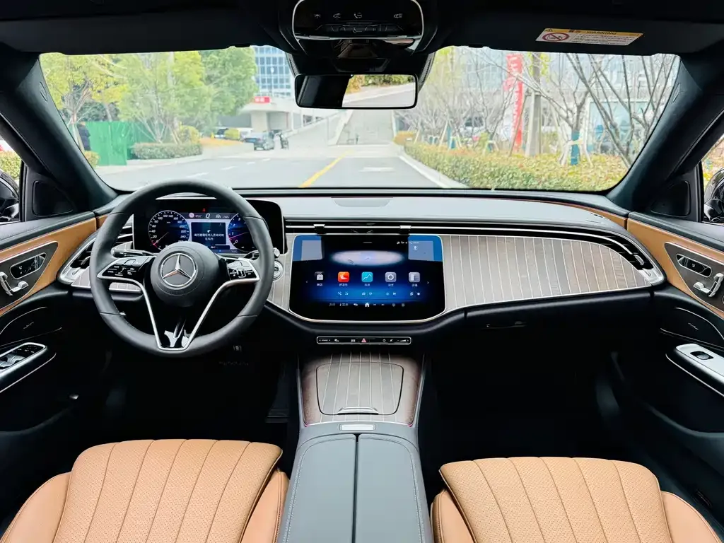 Mercedes-Benz E-Class 2024 из CN, фото 9