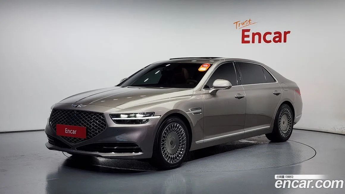 Genesis G90