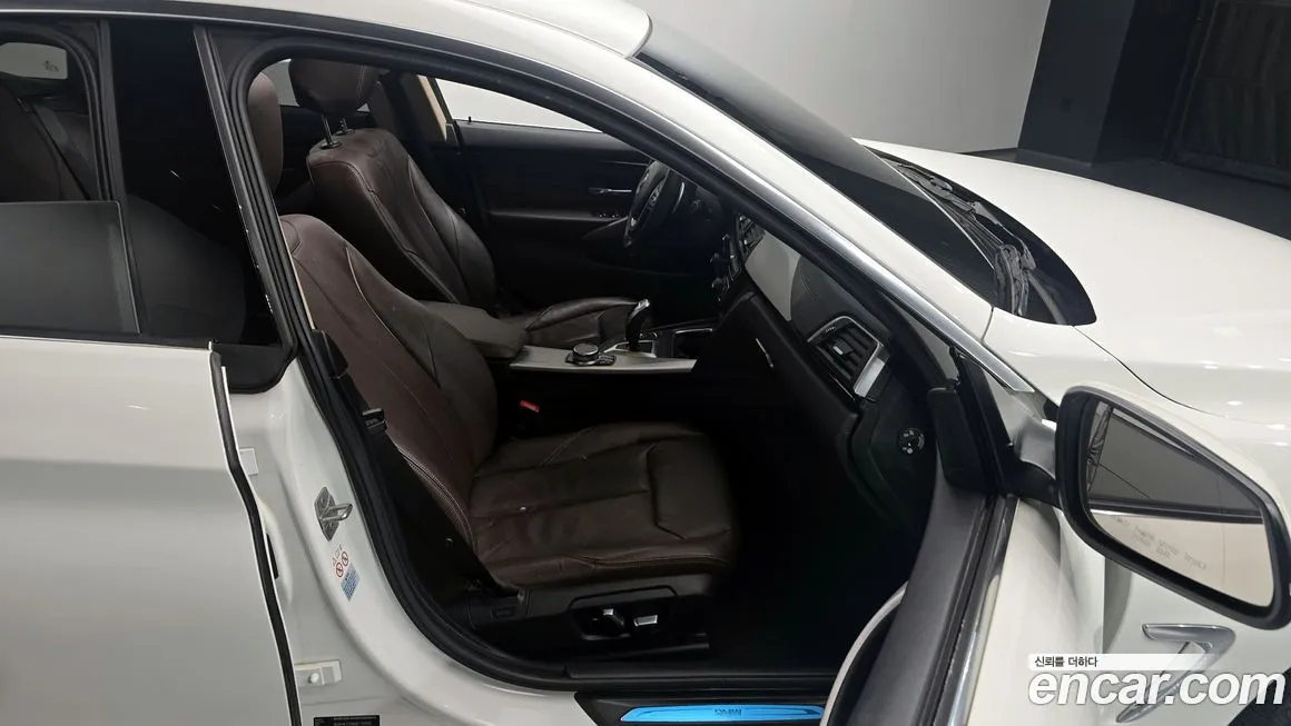 BMW 4-Series 2021 из KR, фото 10