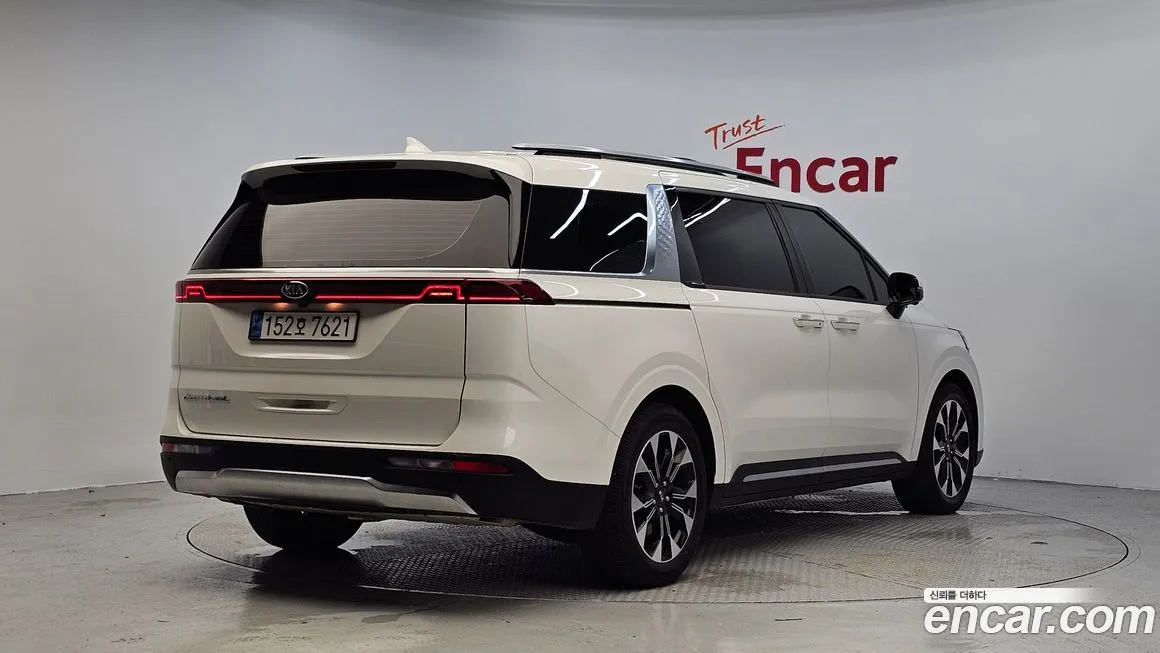 Kia Carnival 2021 из KR, фото 2