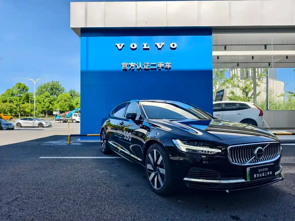 Volvo S90 PHEV — фото 3