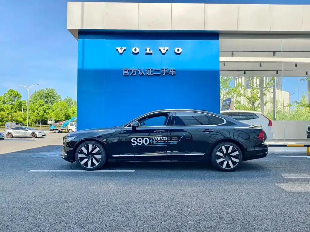 Volvo S90 PHEV — фото 5