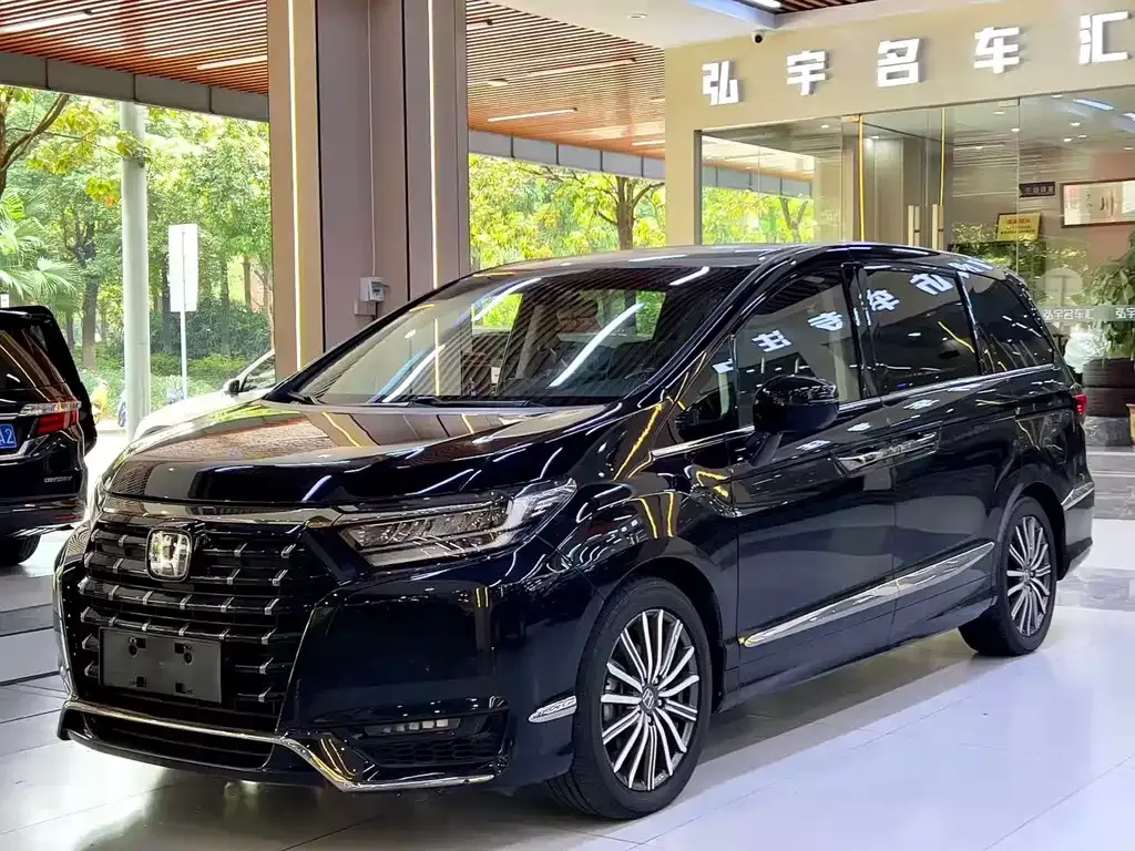 Honda Elysion 2022 из CN, фото 1