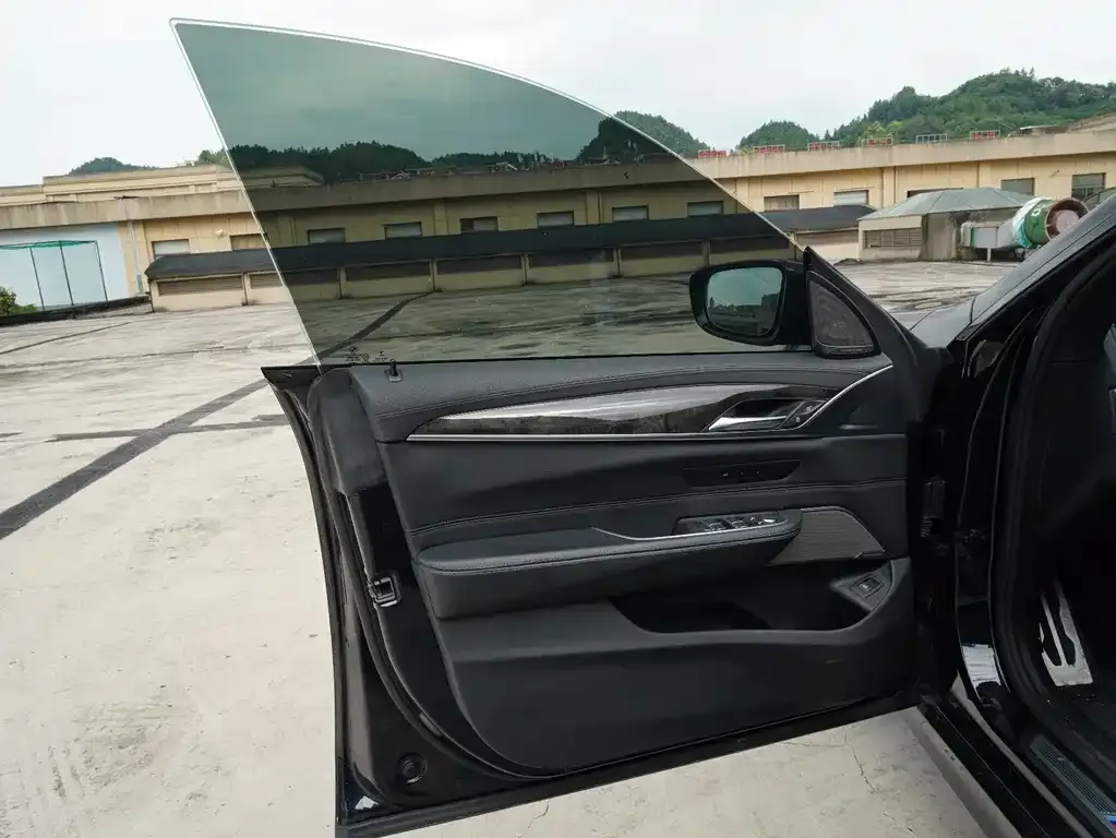 BMW 6 Series GT 2022 из CN, фото 10