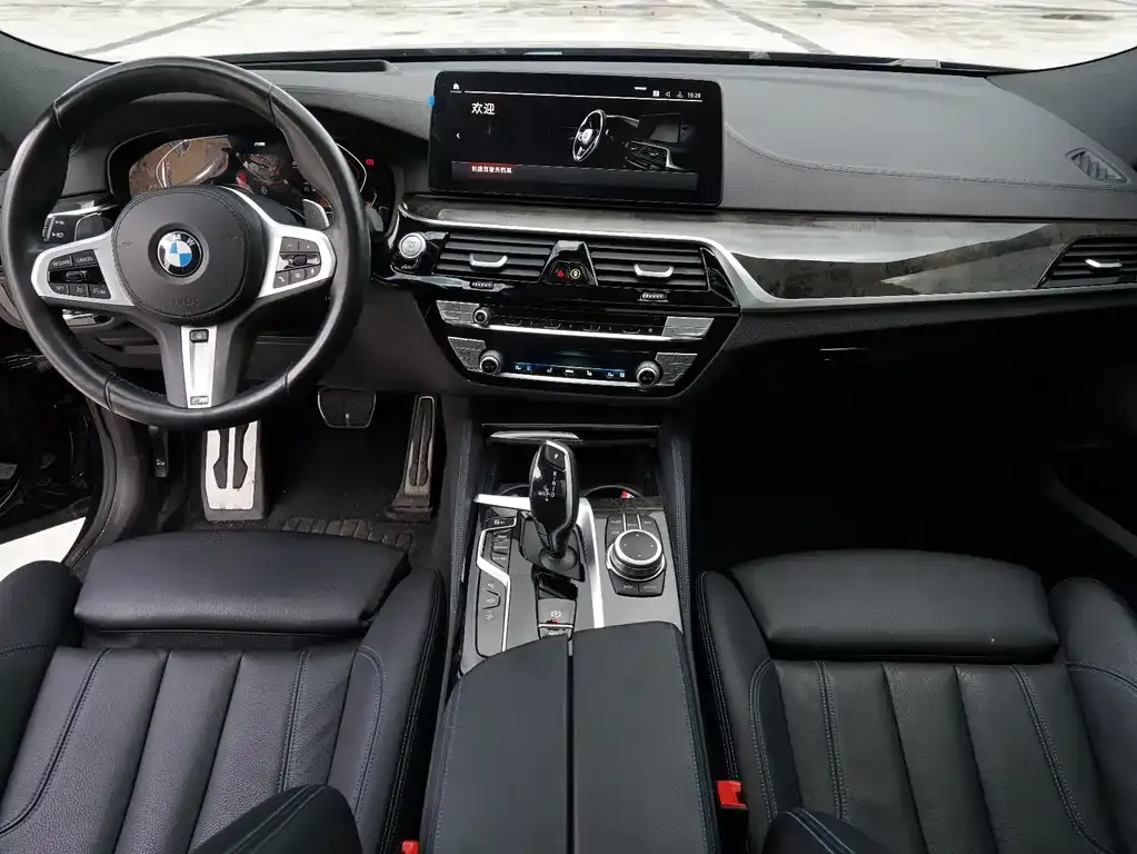 BMW 6 Series GT 2022 из CN, фото 5