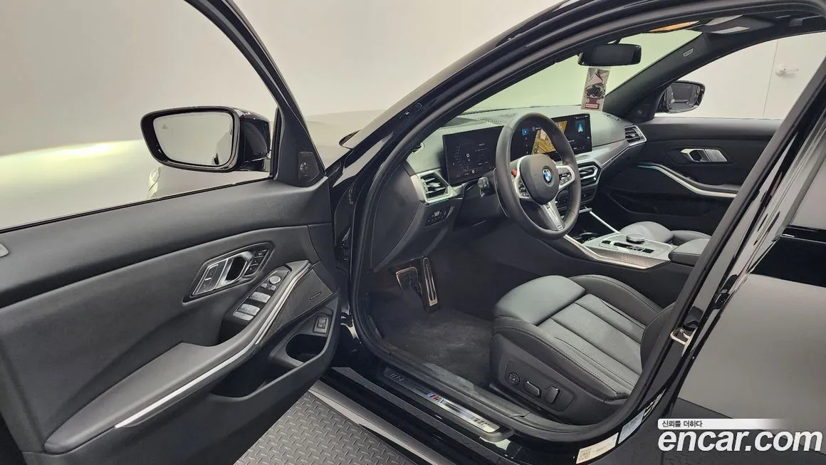 BMW 3-Series 2024 из KR, фото 10