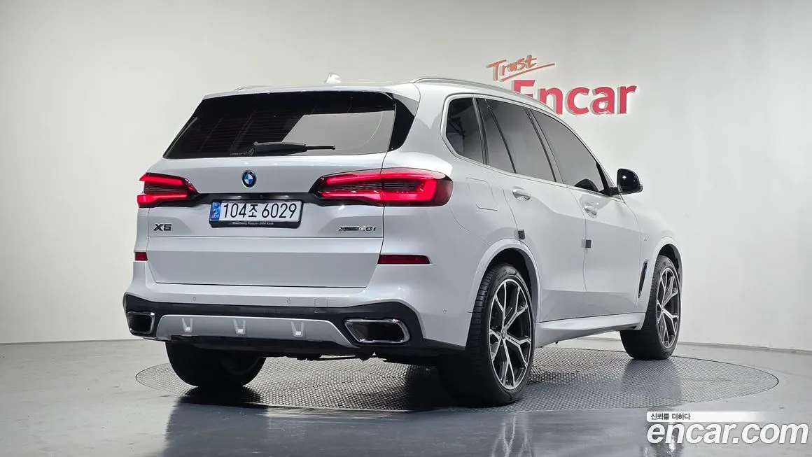 BMW X5 2023 из KR, фото 2