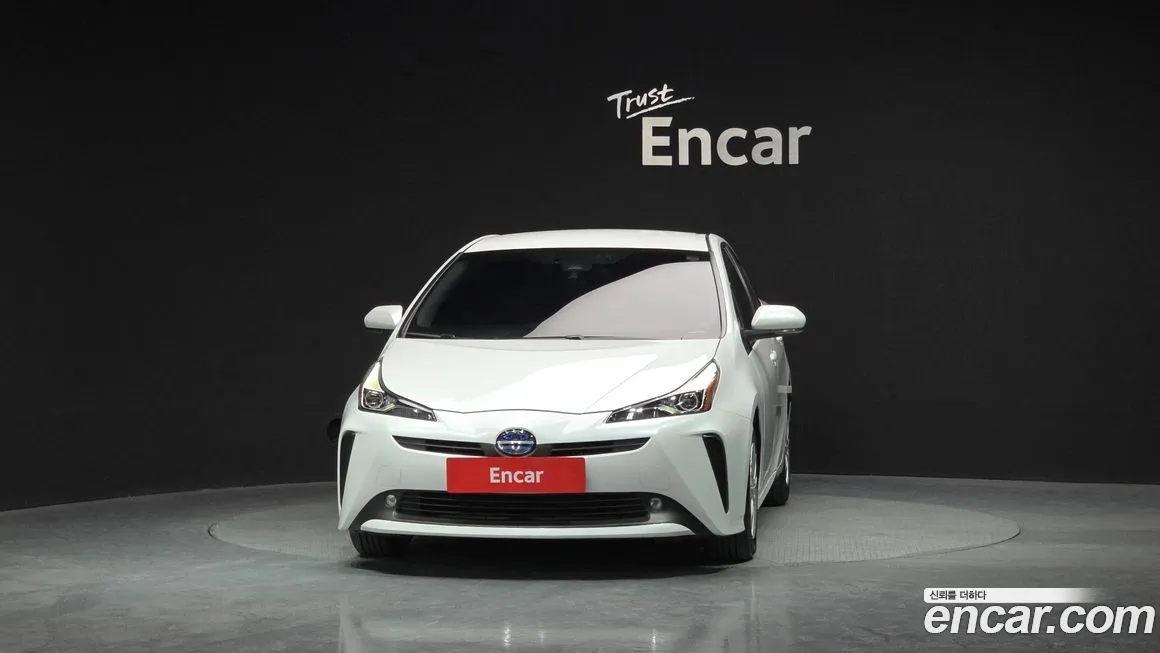 Toyota Prius — фото 3