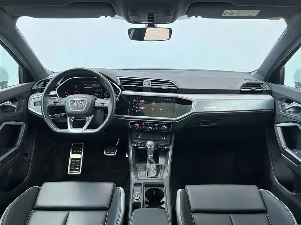 Audi Q3 2024 из CN, фото 6