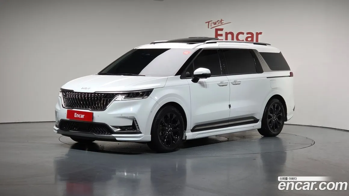 Kia Carnival 2023 из KR, фото 1