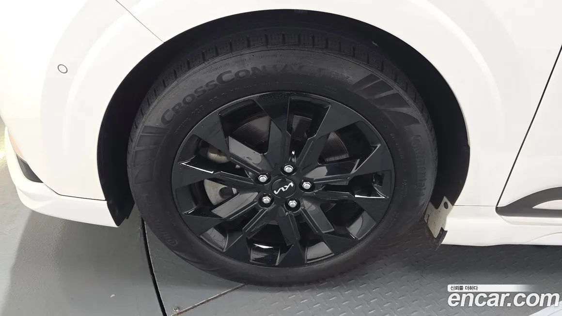 Kia Carnival 2023 из KR, фото 5