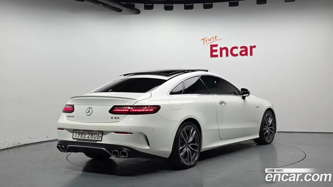 Mercedes-Benz E-Class 2021 из KR, фото 2
