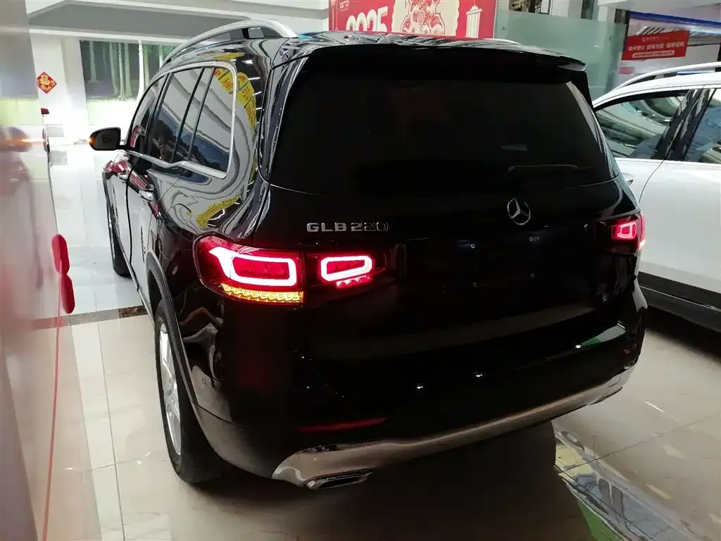 Mercedes-Benz GLB 2023 из CN, фото 5