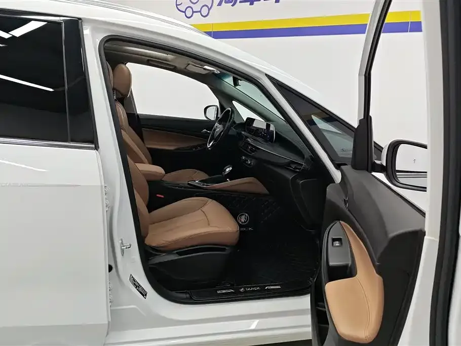 Buick GL6 2023 из CN, фото 8