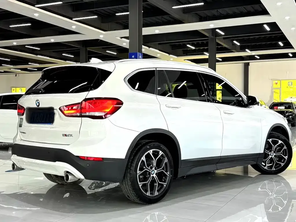BMW X1 2022 из CN, фото 3