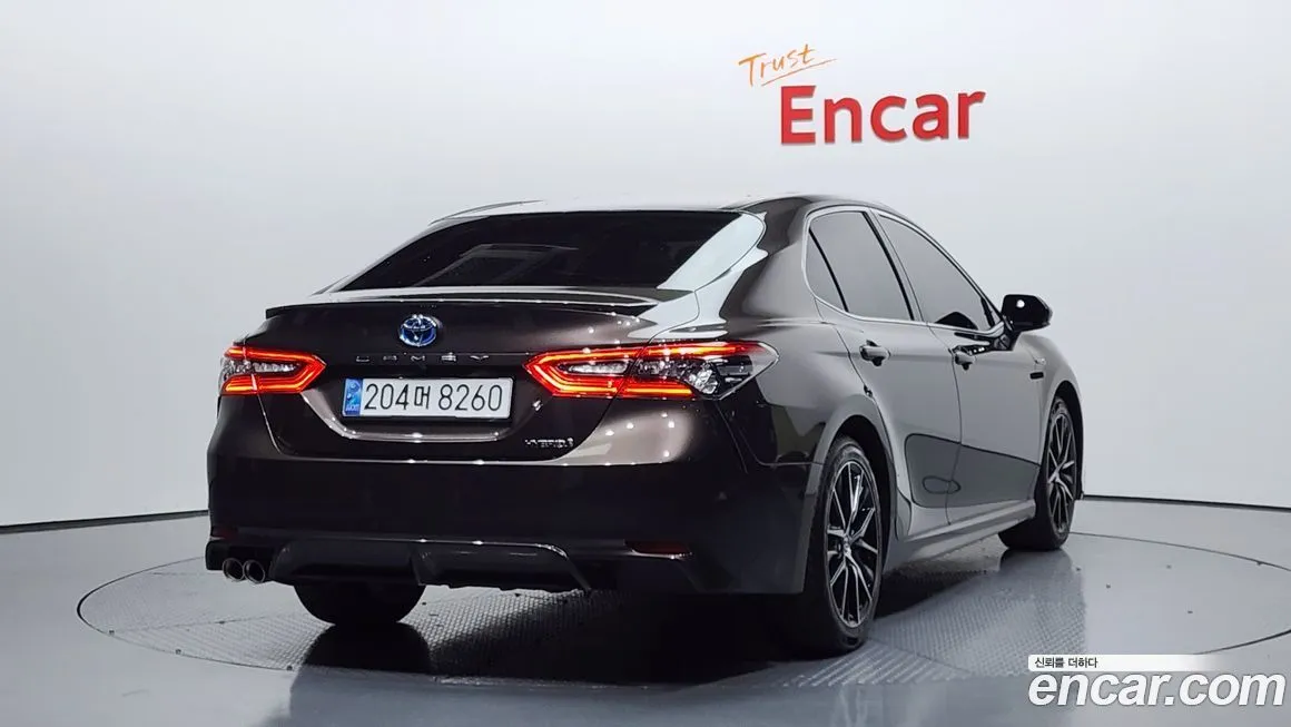 Toyota Camry 2024 из KR, фото 2
