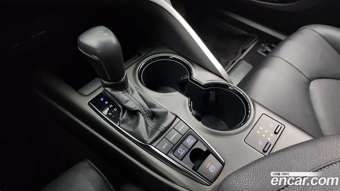 Toyota Camry 2024 из KR, фото 9