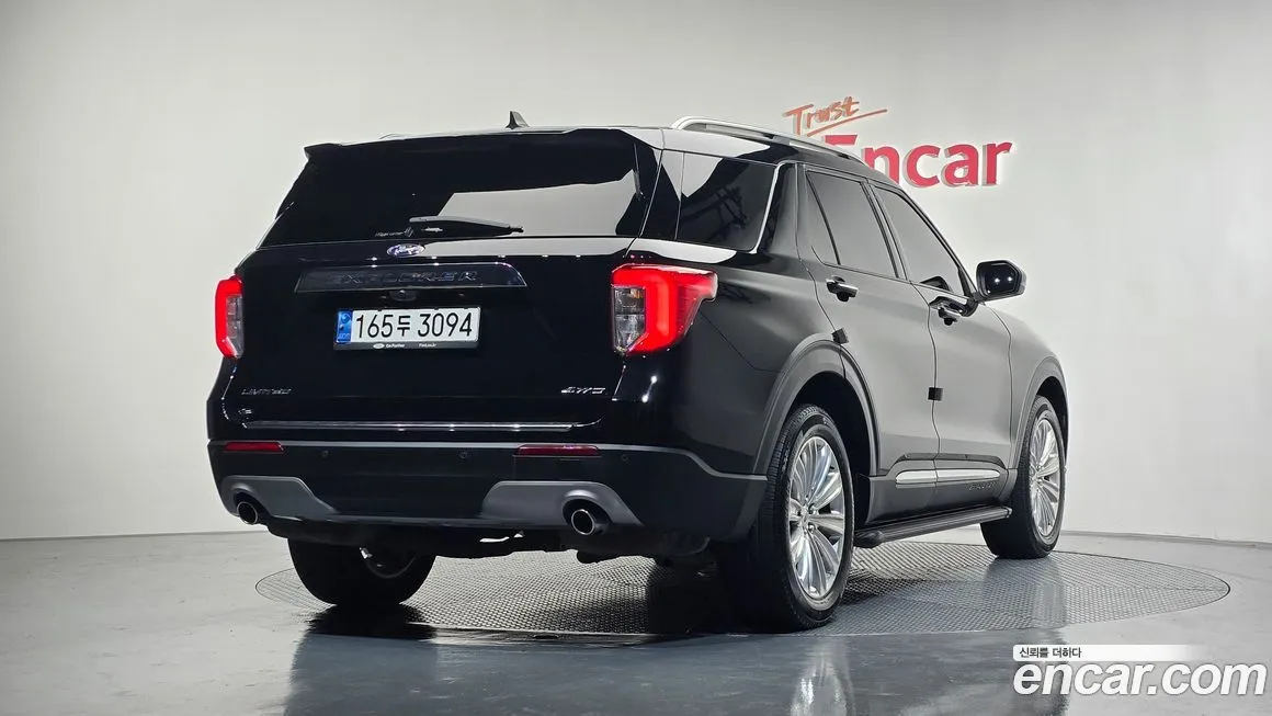 Ford Explorer 2022 из KR, фото 2