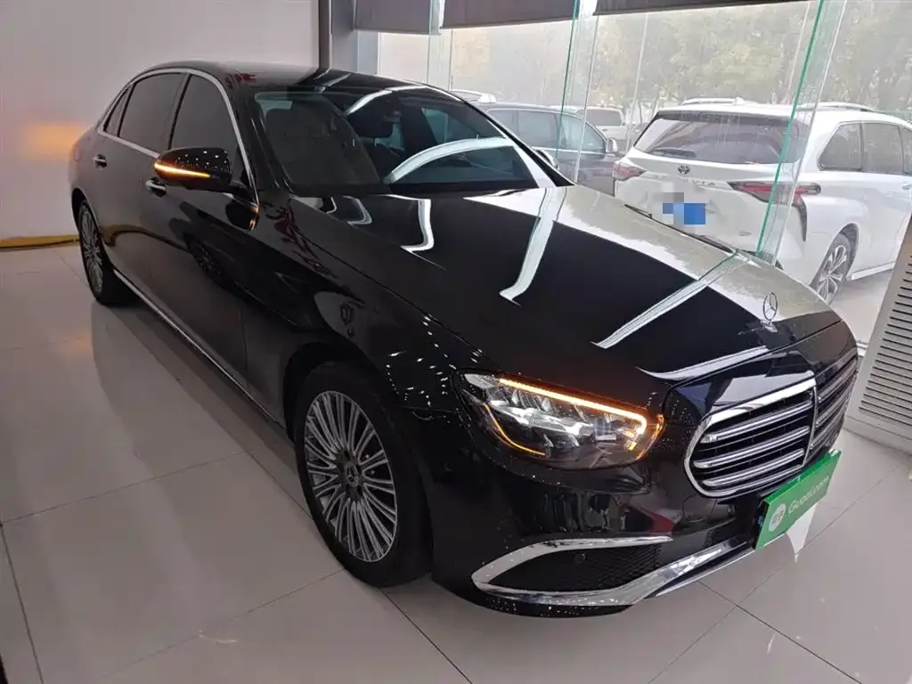 Mercedes-Benz E-Class 2023 из CN, фото 4