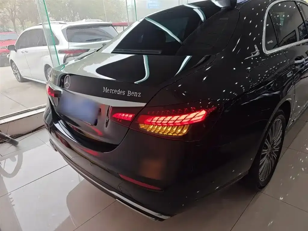 Mercedes-Benz E-Class 2023 из CN, фото 6
