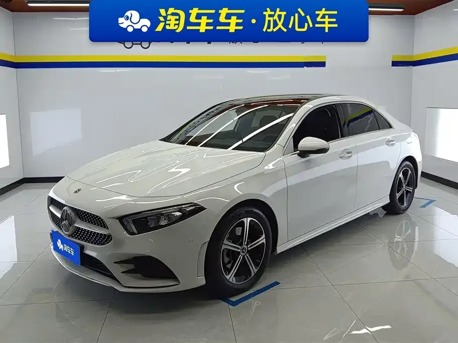 Mercedes-Benz A-Class 2023 из CN, фото 1
