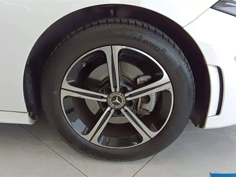 Mercedes-Benz A-Class 2023 из CN, фото 6
