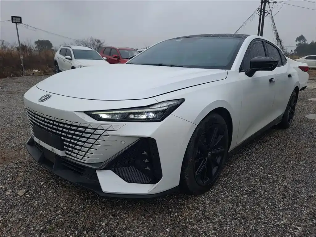 Changan UNI-V 2022 из CN, фото 2