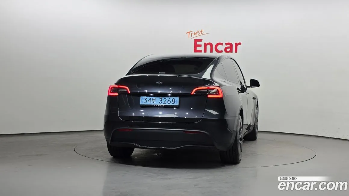 Tesla Model Y 2025 из KR, фото 4