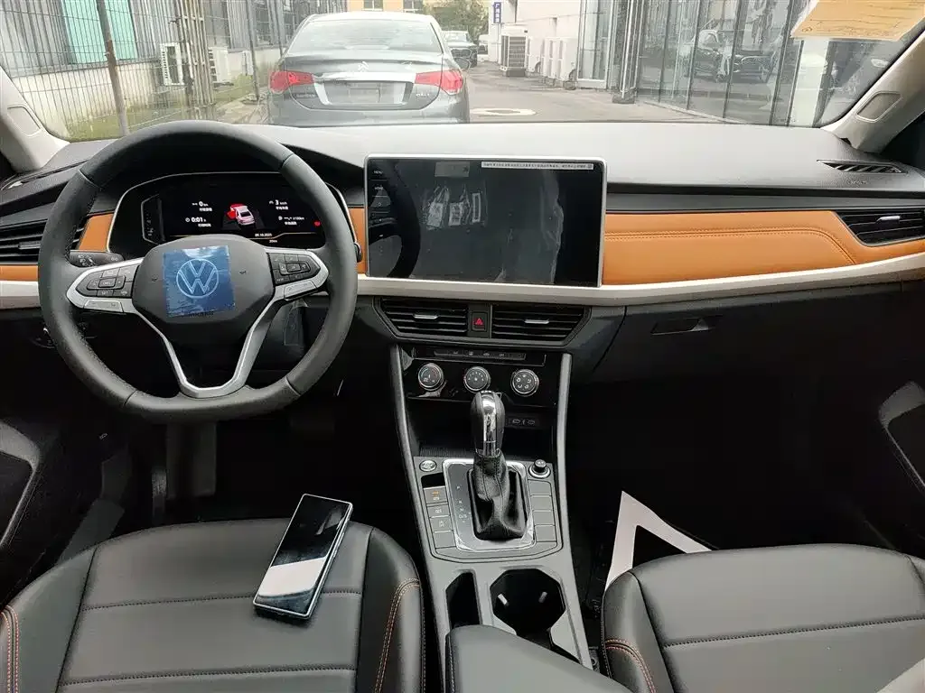 Volkswagen Bora 2025 из CN, фото 10