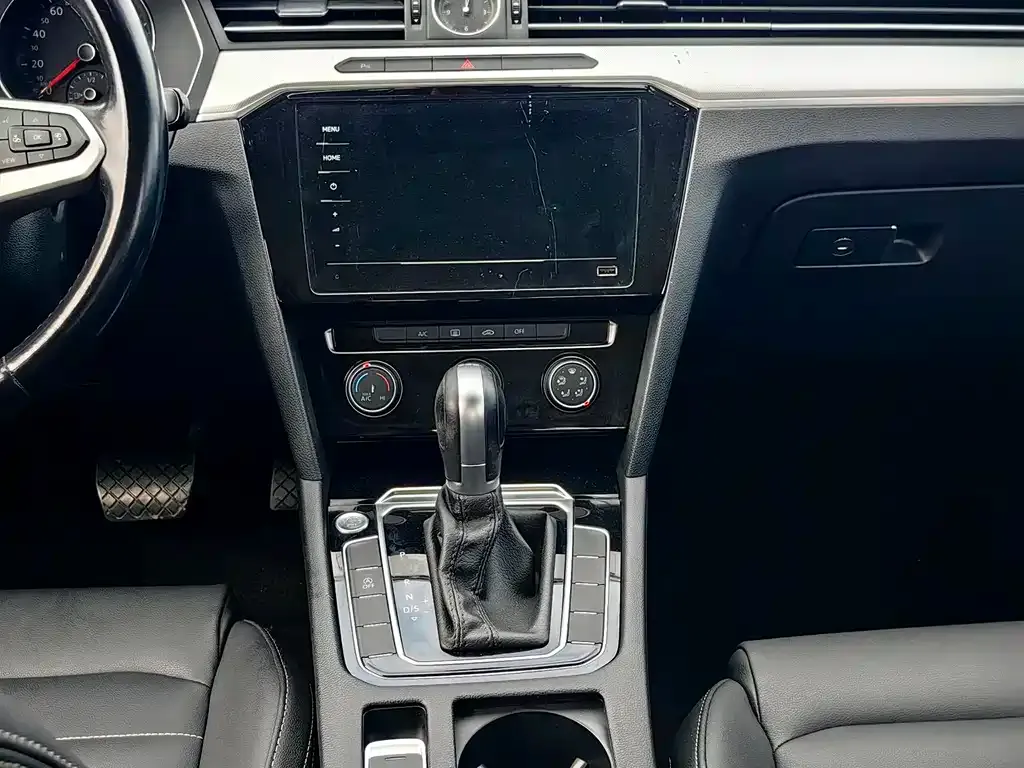 Volkswagen Magotan 2021 из CN, фото 7