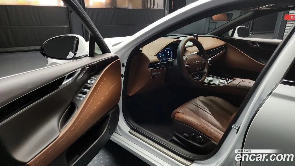 Genesis G80 — фото 10