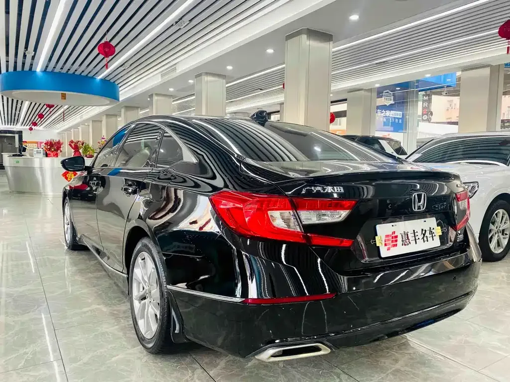 Honda Accord 2021 из CN, фото 4