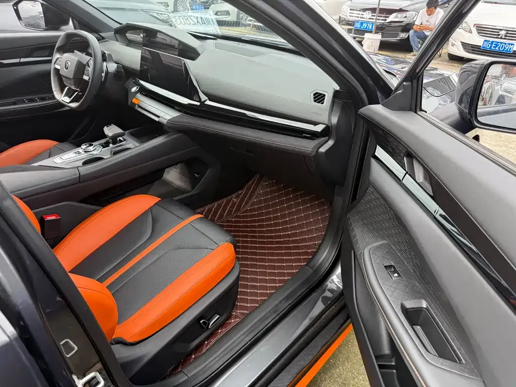 Changan UNI-V 2024 из CN, фото 10