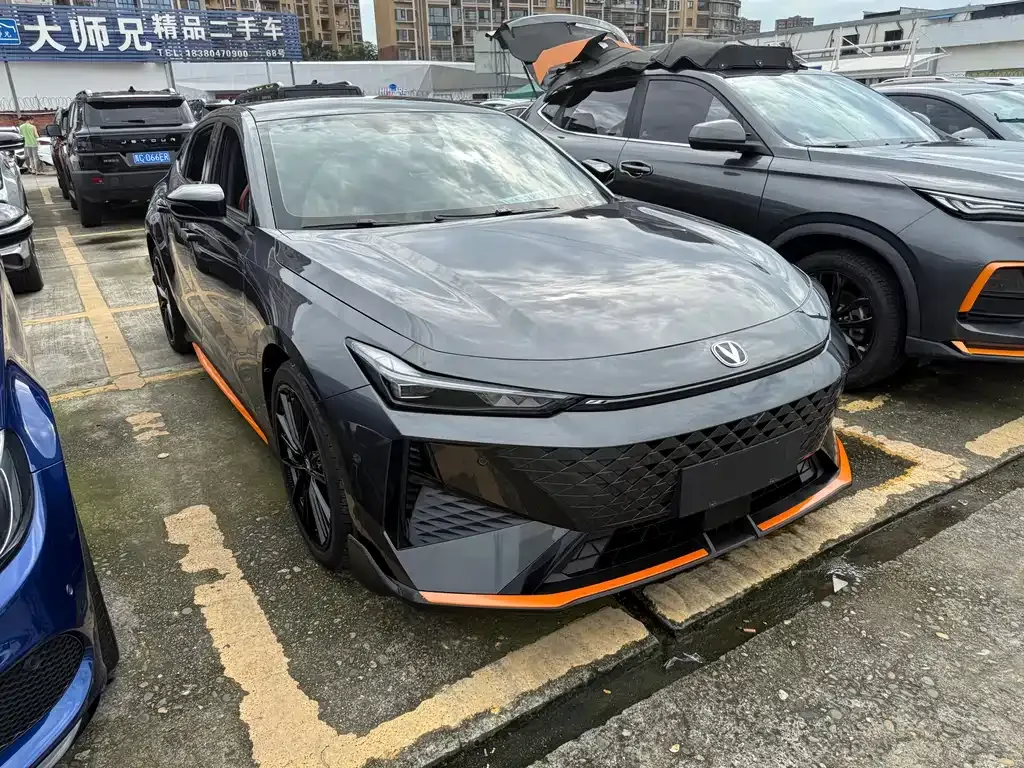Changan UNI-V 2024 из CN, фото 3
